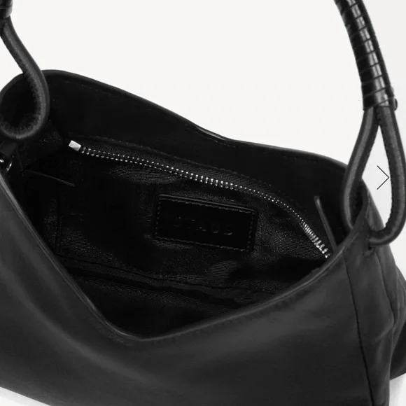 Staud Valerie Shoulder Bag  $350
Very slight peeling of leather in the corner - Picture 4 of 6